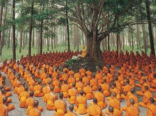 Đức Phật thuyết pháp